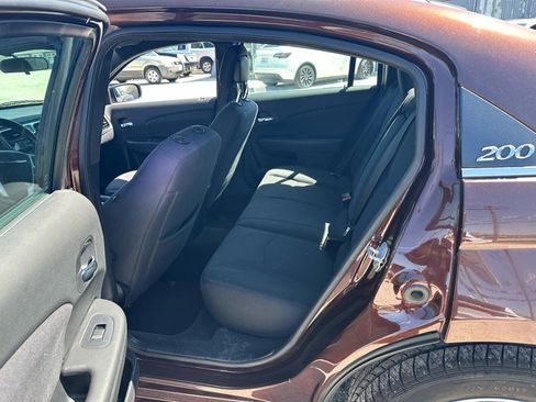 Used 2013 Chrysler 200 Touring image 13