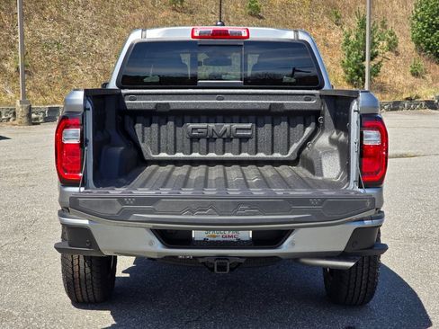 New 2026 GMC Canyon Elevation w/ Convenience Package RWD image 14