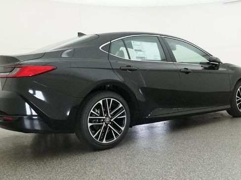 New 2026 Toyota Camry XLE FWD image 25