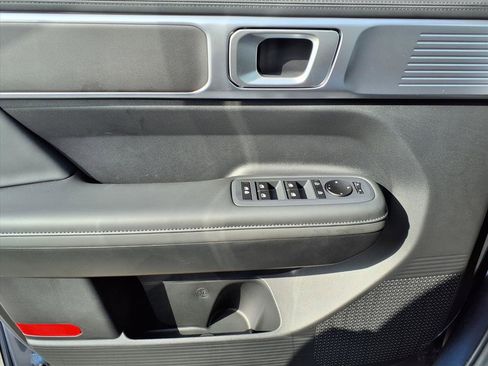 New 2026 Hyundai Santa Fe SEL image 13