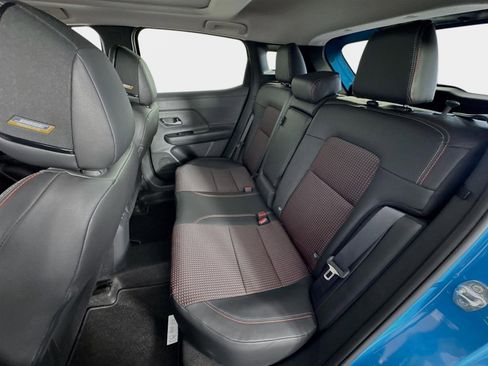 Used 2026 Nissan Kicks SR w/ SR Premium Package FWD image 21