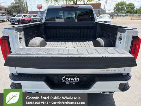 Used 2022 GMC Sierra 1500 Denali AWD/4WD image 33