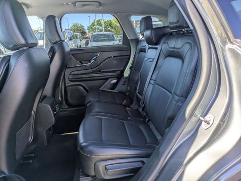 Used 2022 Lincoln Corsair Reserve image 27