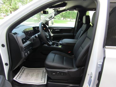 New 2026 Chevrolet Tahoe LT w/ Comfort Package AWD/4WD image 28