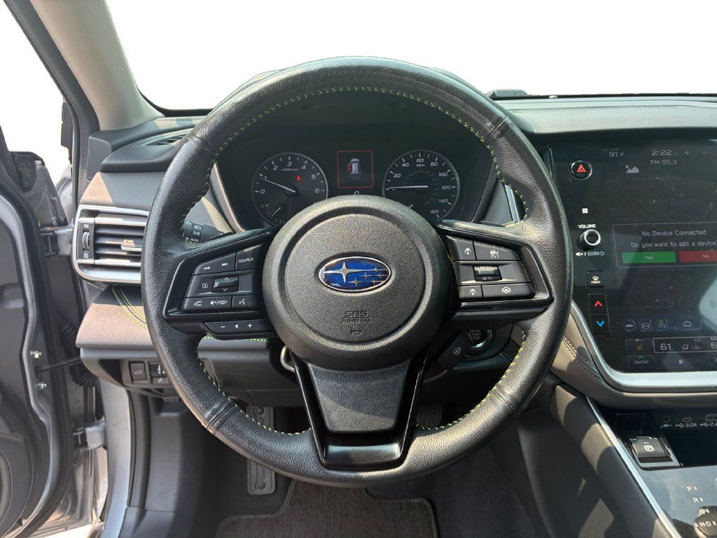 Used 2025 Subaru Outback Onyx Edition AWD/4WD image 12