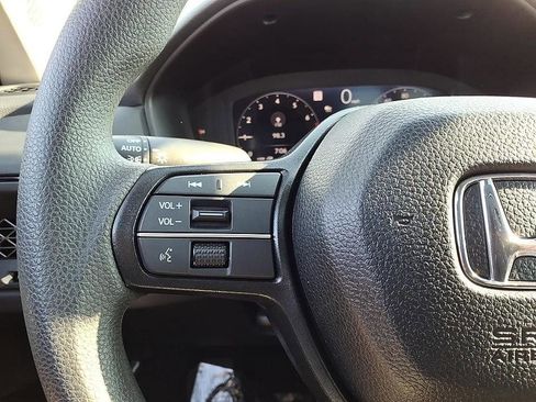 Certified 2025 Honda Accord SE image 24