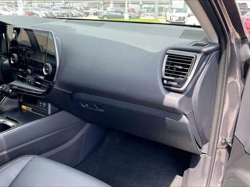 Used 2025 Lexus NX 250 FWD w/ Accessory Package (Z1) image 16