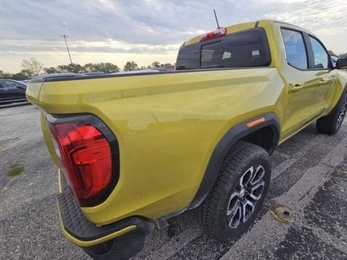 Used 2023 GMC Canyon AT4 w/ AT4 Premium Package image 4