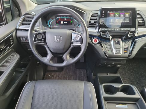 Used 2023 Honda Odyssey Elite image 6