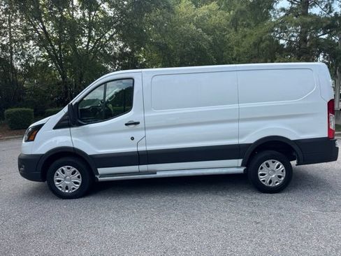 Used 2025 Ford Transit 250 Low Roof w/ Exterior Upgrade Package RWD image 3