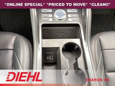Used 2024 Lincoln Nautilus Premier w/ Jet Appearance Package AWD/4WD image 23