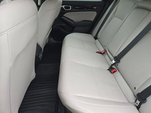 Used 2024 Honda Civic Touring image 10