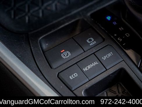 Used 2024 Toyota RAV4 LE image 18