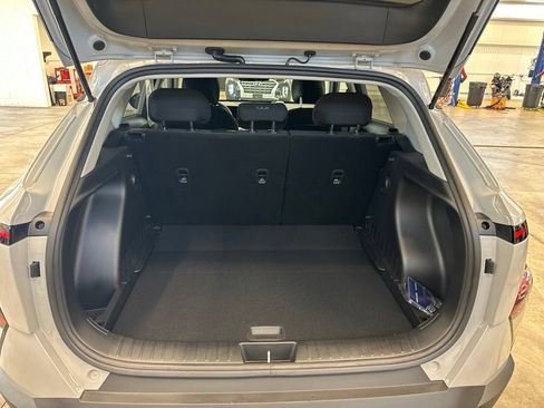 Used 2024 Hyundai Kona SEL w/ Convenience Package AWD/4WD image 25