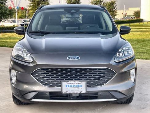 Used 2020 Ford Escape Titanium AWD/4WD image 7