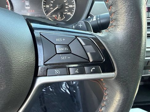Used 2023 Nissan Altima 2.5 SR FWD image 19