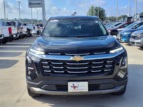 Used 2025 Chevrolet Equinox LT FWD image 4
