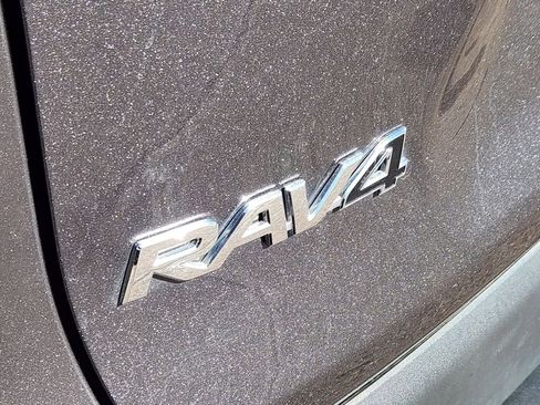 Used 2024 Toyota RAV4 XLE image 30