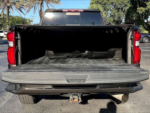 Used 2021 Chevrolet Silverado 2500 High Country w/ Z71 Off-Road Package image 34