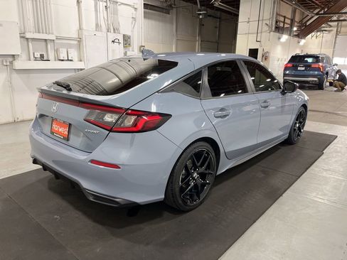 Used 2024 Honda Civic Sport image 9