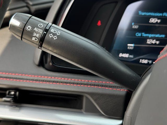 Used 2025 Chevrolet Corvette Stingray Premium Conv w/ Z51 Performance Package RWD image 26