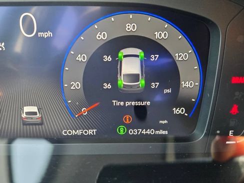 Certified 2024 Acura Integra A-Spec FWD image 26