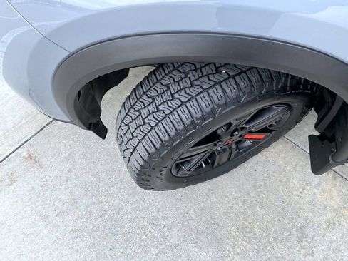 Certified 2025 Nissan Rogue SV AWD/4WD image 23