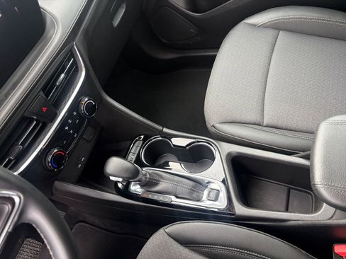 Used 2025 Buick Encore GX Preferred image 40