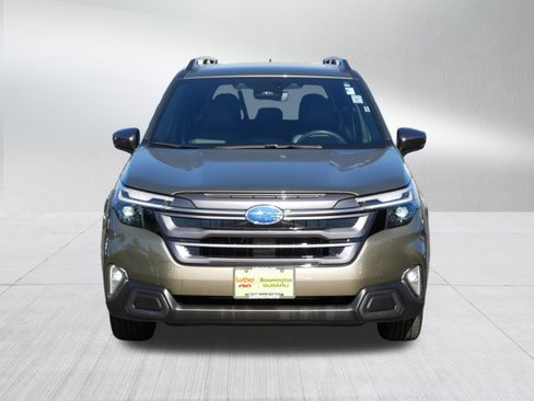 Used 2025 Subaru Forester Limited w/ Popular Package #2 image 2
