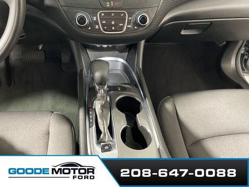 Used 2024 Chevrolet Malibu LT FWD image 17