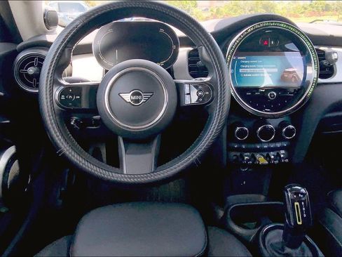 Certified 2023 MINI Cooper SE FWD image 6