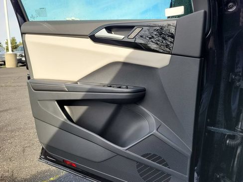 New 2026 Volkswagen Taos S FWD image 25