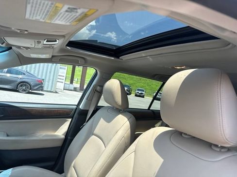 Used 2015 Subaru Outback 2.5i Limited AWD/4WD image 13