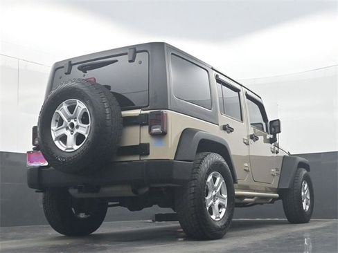Used 2017 Jeep Wrangler Unlimited Sport w/ Quick Order Package 24S image 31
