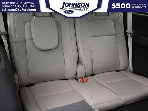 Used 2023 Lincoln Aviator Reserve w/ Equipment Group 201A AWD/4WD image 14