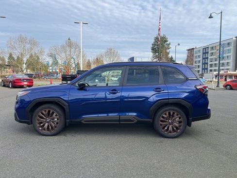 Used 2025 Subaru Forester Sport w/ Popular Package #1 image 2