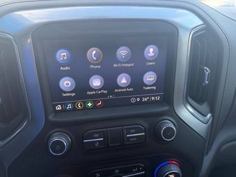 Used 2022 Chevrolet Silverado 1500 LTZ w/ Z71 Off-Road Package image 19