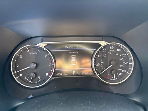 Used 2024 Nissan Sentra SV image 19