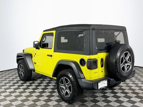 Used 2023 Jeep Wrangler Sport AWD/4WD image 6