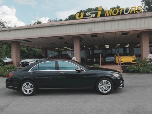 Used 2019 Mercedes-Benz S 560 4MATIC Sedan w/ Premium Package image 20