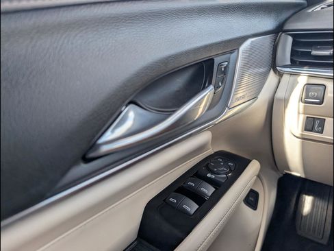 Used 2021 Cadillac CT4 Luxury w/ Sun And Sound Package image 20