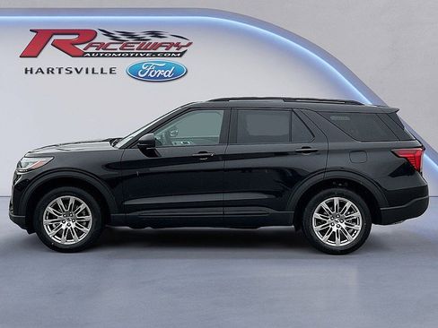 New 2026 Ford Explorer Active w/ Active Comfort Package AWD/4WD image 2