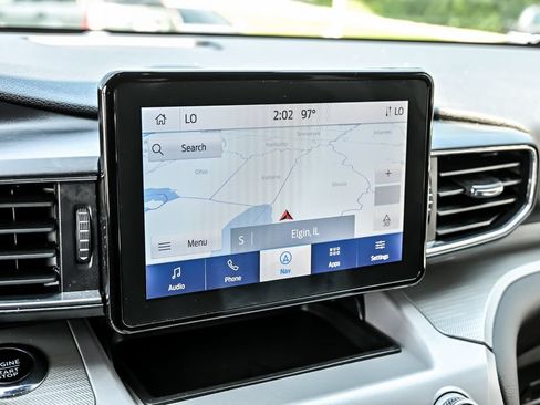 Used 2023 Ford Explorer XLT w/ Equipment Group 202A AWD/4WD image 23