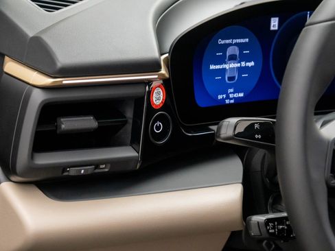 New 2025 Porsche Macan 4S Electric image 21