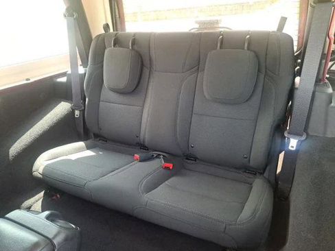 Certified 2021 Jeep Wrangler Sport image 11