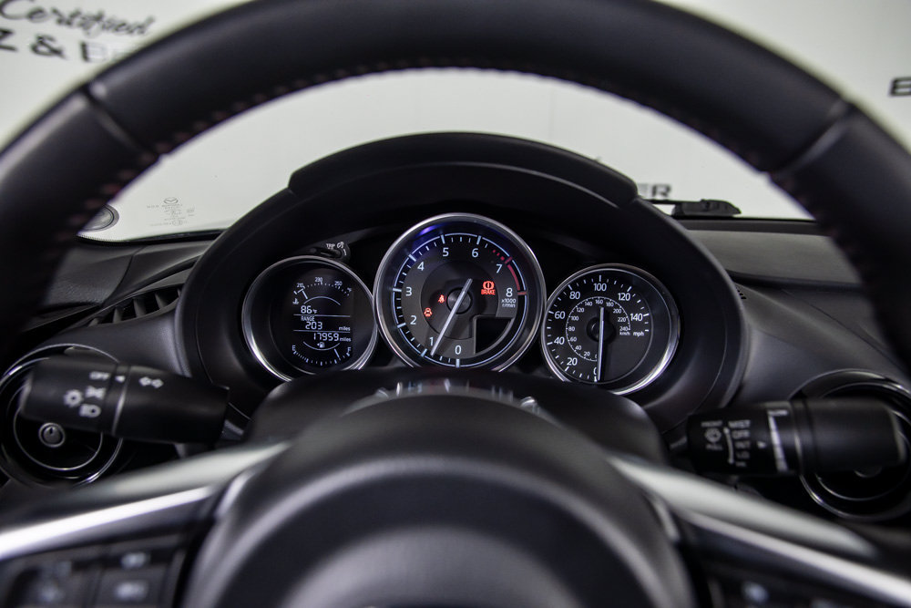 Used 2016 MAZDA MX-5 Miata Club w/ Brembo/BBS Package RWD image 23