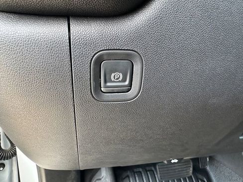 New 2025 GMC Sierra 1500 Pro w/ Pro Value Package image 28