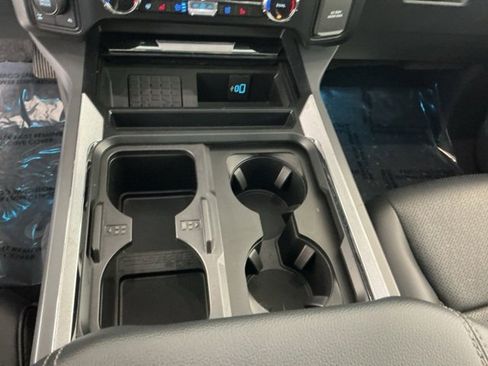 Used 2025 Ford F350 Lariat w/ Black Appearance Package image 22