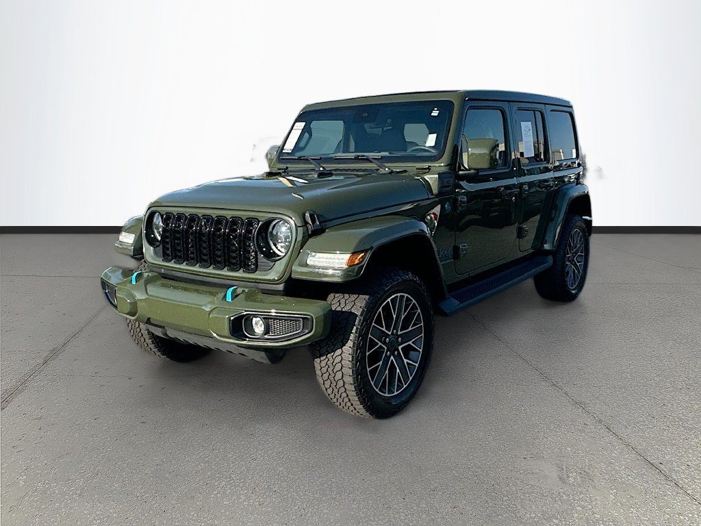 Used 2024 Jeep Wrangler High Altitude AWD/4WD image 3