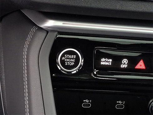 New 2025 Audi Q5 Premium Plus image 19